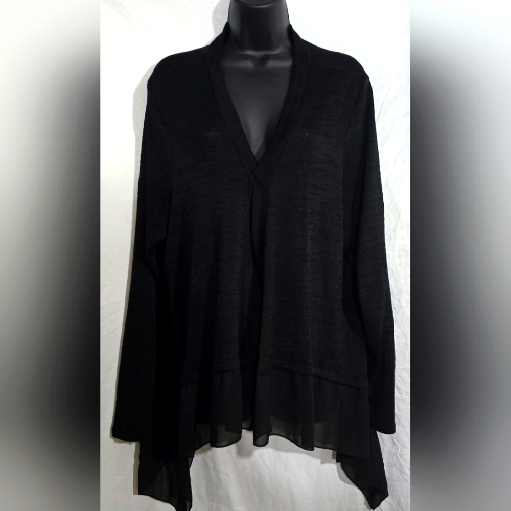 NWOT TORRID DRAPE FRONT SHARKBITE CHIFFON ACCENT CARDIGAN SIZE 2